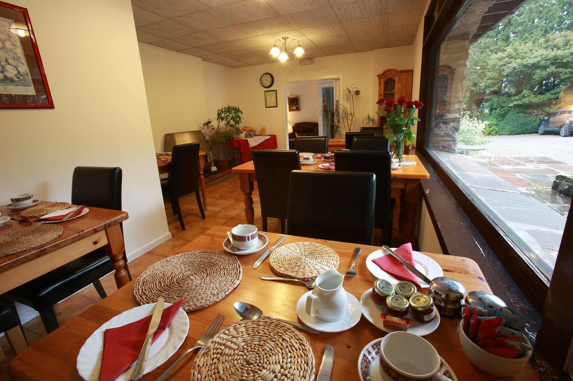 Ewenny Farm Guest House Bridgend  Extérieur photo